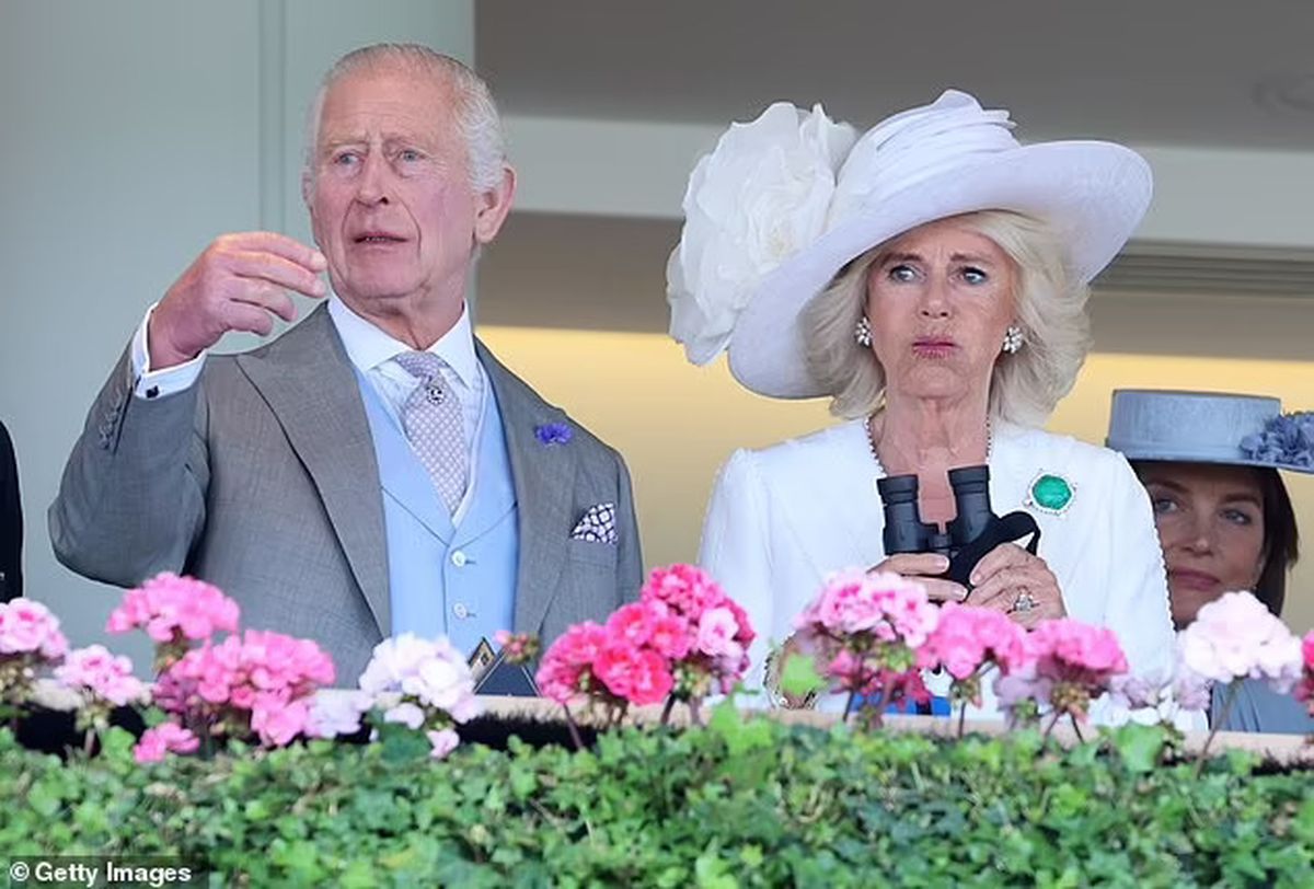 Королевская семья посетила Royal Ascot в самый яркий день — Ladies Day