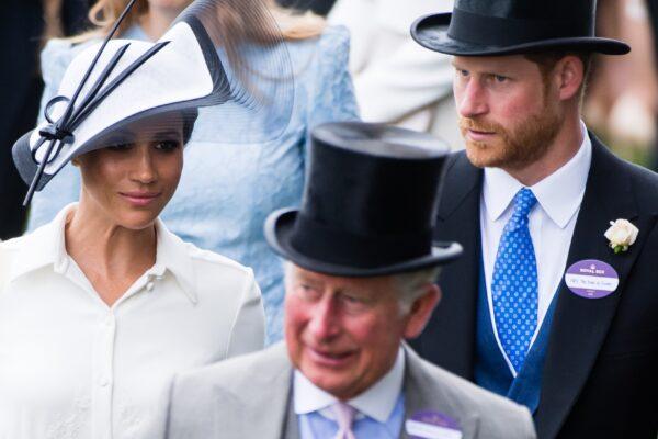 Принц Гарри и Меган брали деньги принца Чарльза, а теперь говорят, что их не так поняли